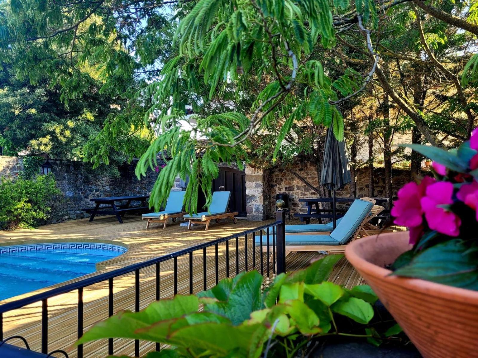 Apartamentos Villa de Potes Bagian luar foto